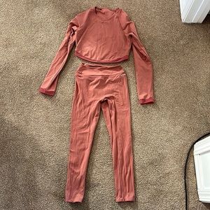 Gymshark Whitney Simmons collection - dusty rose crop top with matching leggings